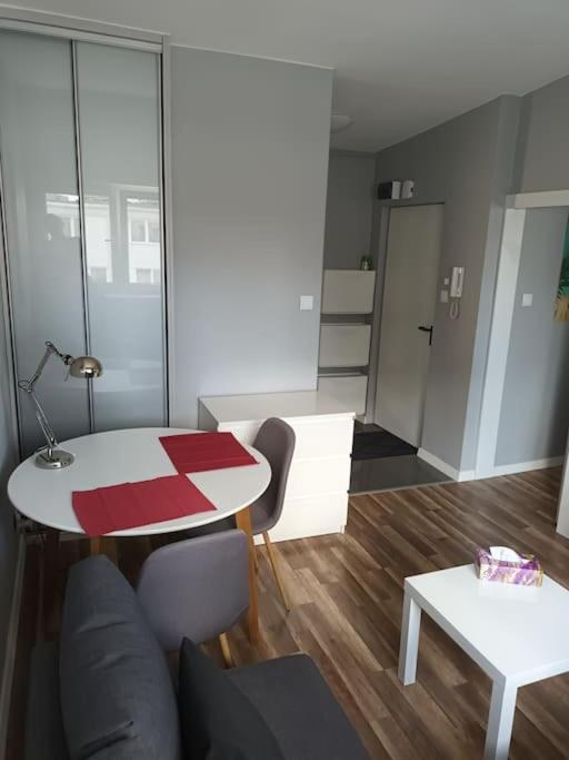 Apartament Zlota 60- Varşova Dış mekan fotoğraf